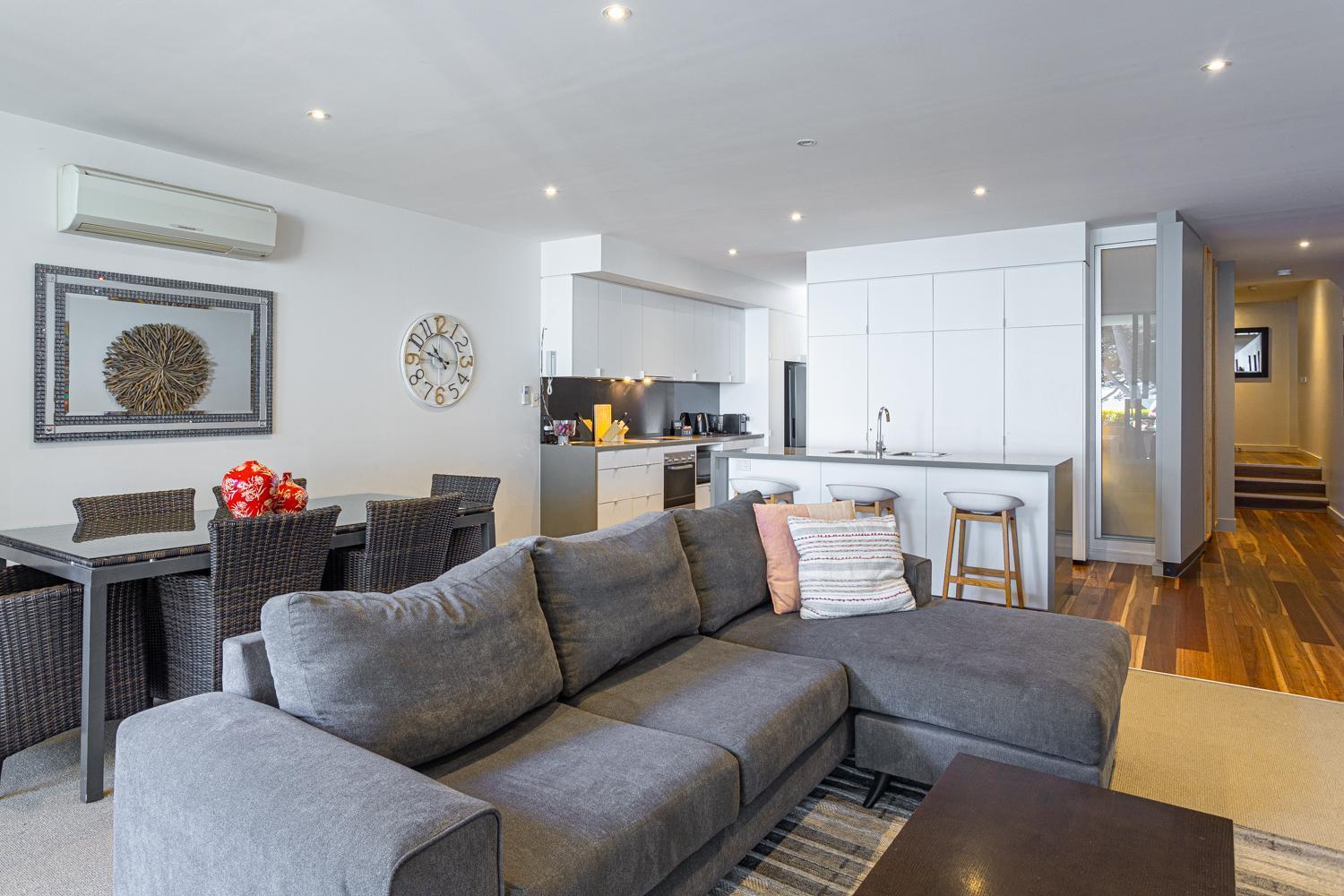 C-Scape Water Front Apartment Apartment